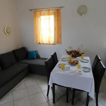 Kovacic בית הארחה מאלינסקה